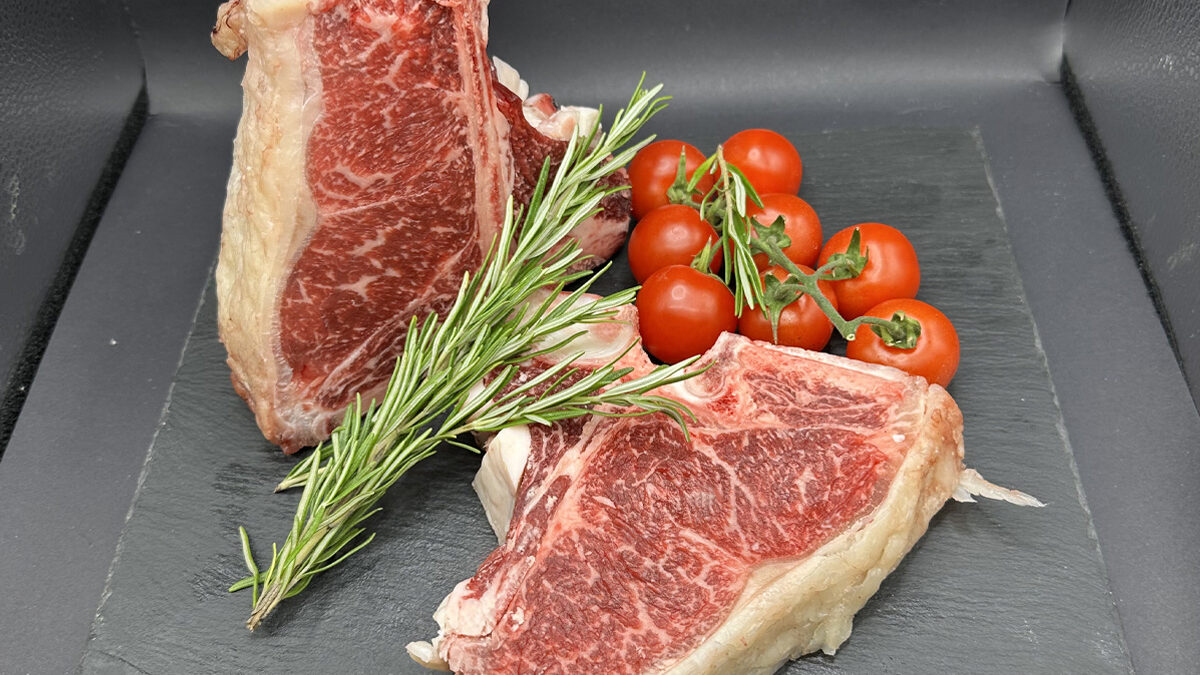 Carne per barbecue a domicilio, costata bavarese - lo spiedo rovente