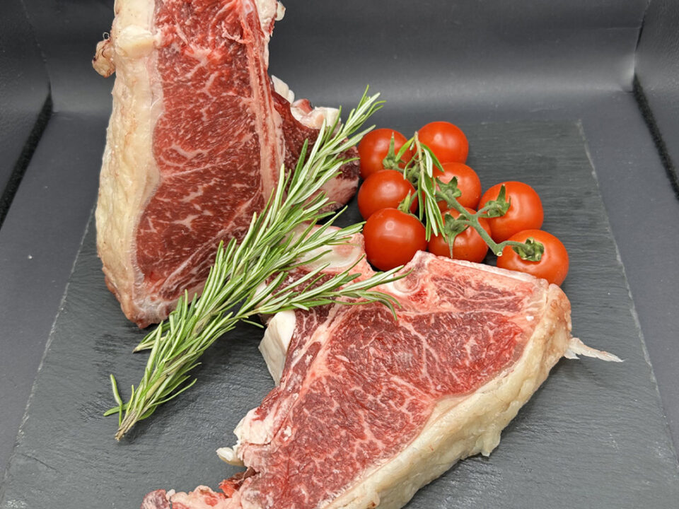 Carne per barbecue a domicilio, costata bavarese - lo spiedo rovente