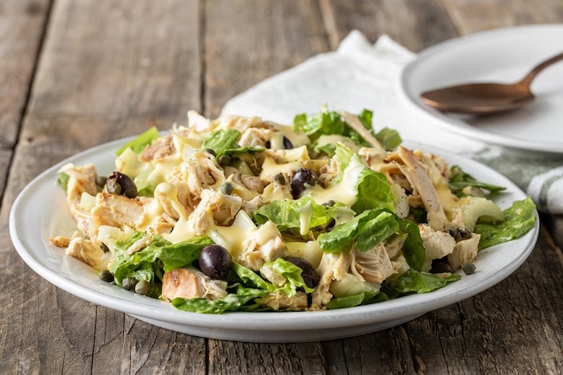 insalata di pollo sfilacciata - lo spiedo rovente